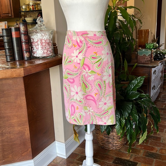 Lilly Pulitzer Silk pull on skirt sz8 - Picture 3 of 9